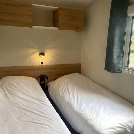 Mobilhome 4 Etoiles Proche *