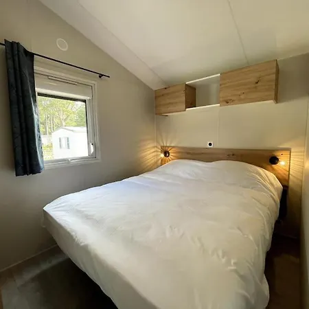 Mobilhome 4 étoiles Proche *