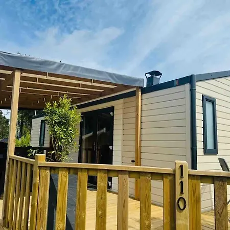 Mobilhome 4 étoiles Proche