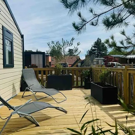 Mobilhome 4 étoiles Proche *