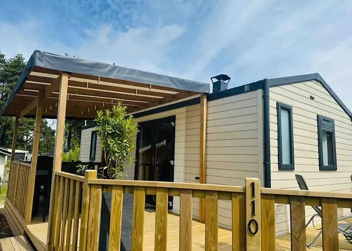 Mobilhome 4 Etoiles Proche